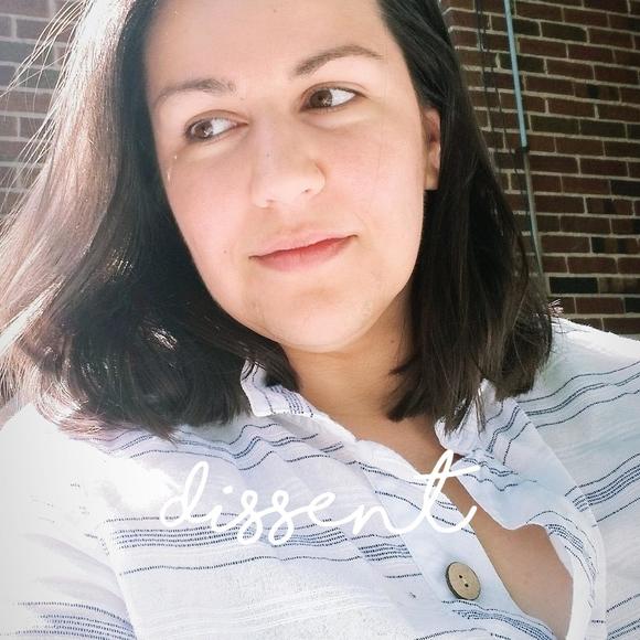 Meet your Posher, Cassie - Picture 1 of 1